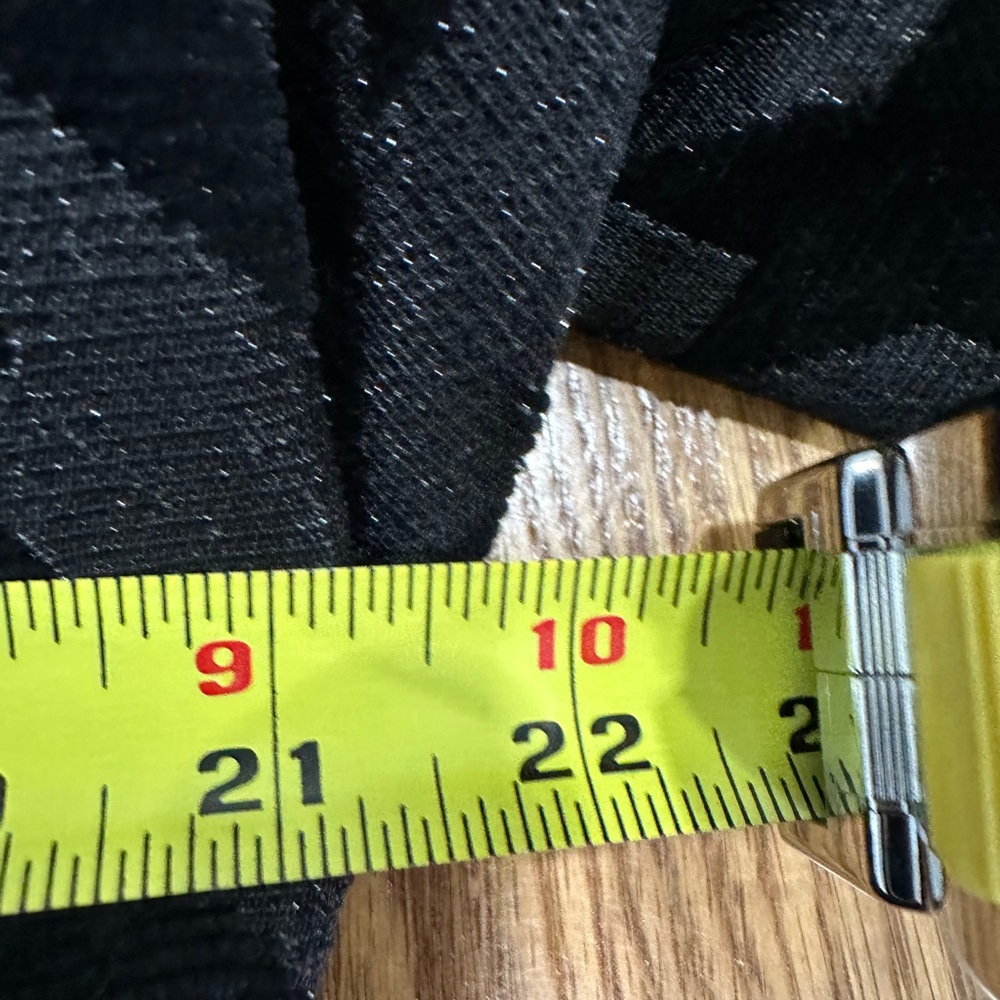 ASHLEY STEWART Designer Full Length Sparkly Black Design Faux Fur Collar, 2 X. - Picture 6 of 13